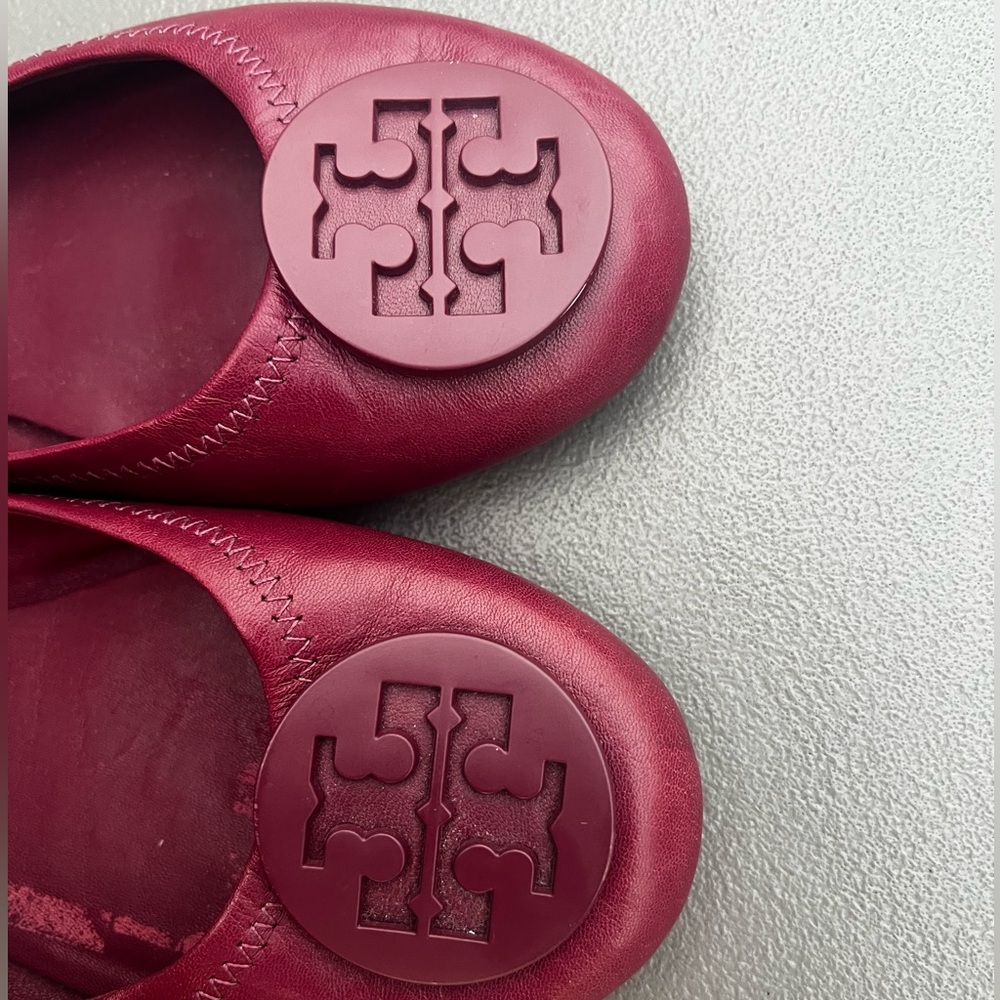 Tory Burch Women's New Minnie Ballerina Burgundy Flats Size 6.5 - Picture 6 of 11